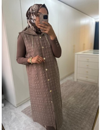 ZİNCİR VE KAPÜŞON DETAYLI UZUN YELEK