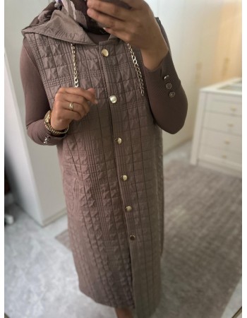 ZİNCİR VE KAPÜŞON DETAYLI UZUN YELEK